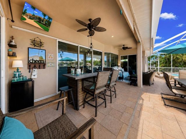 929 ALLEGRO LANE, Apollo Beach, FL 33572