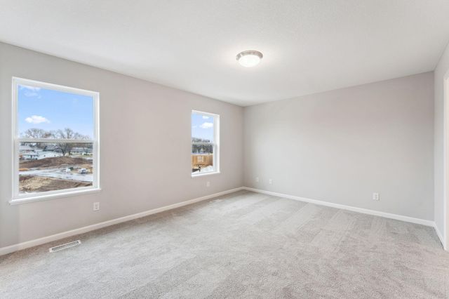 1520 Traverse Lane, West Saint Paul, MN 55118