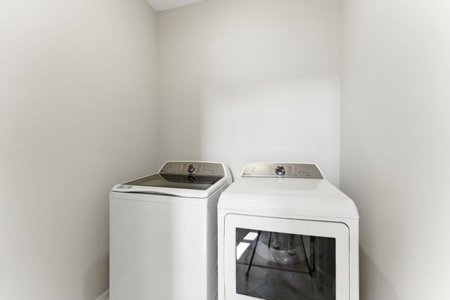 1520 Traverse Lane, West Saint Paul, MN 55118