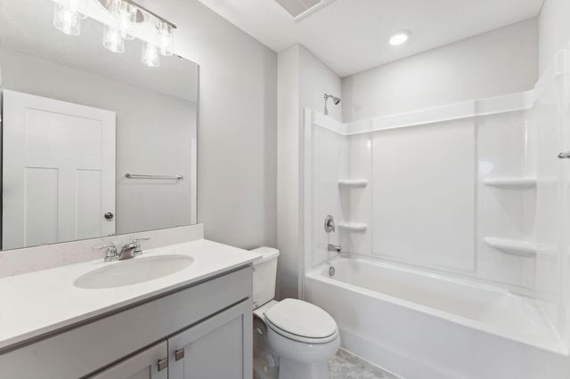 1520 Traverse Lane, West Saint Paul, MN 55118