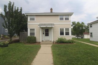 4518 W Tripoli AVENUE, Milwaukee, WI 53220