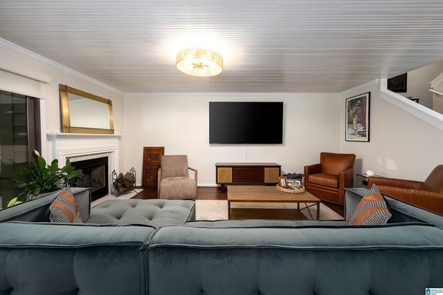 303 Heath Dr Unit 303, Birmingham, AL 35242
