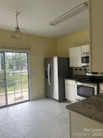 9247 Cranfield Lane, Charlotte, NC 28277