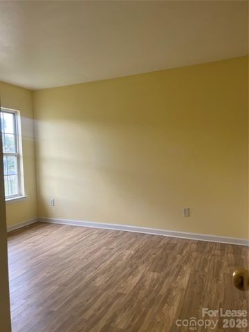 9247 Cranfield Lane, Charlotte, NC 28277