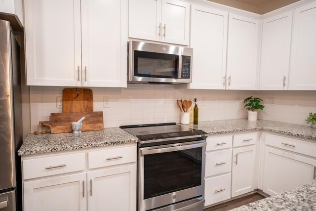 12186 Encanto Way, Rancho Cordova, CA 95742