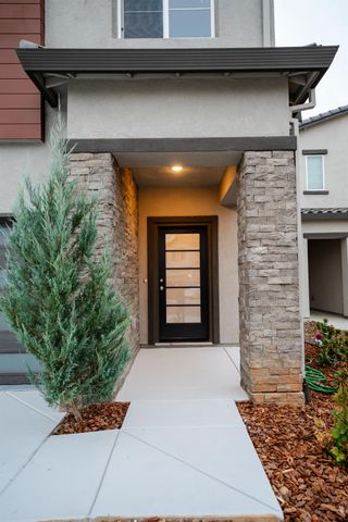12186 Encanto Way, Rancho Cordova, CA 95742