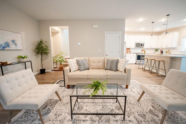 12186 Encanto Way, Rancho Cordova, CA 95742