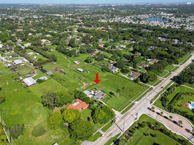 1921 SW 112th Avenue, Davie, FL 33325