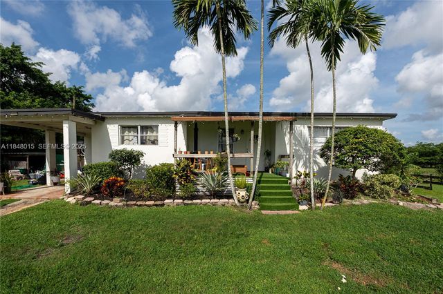 1921 SW 112th Avenue, Davie, FL 33325