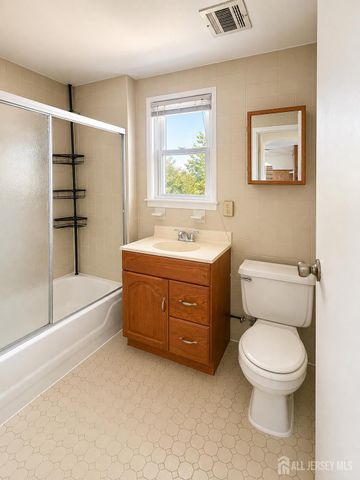 23 Union Street, Carteret, NJ 07008