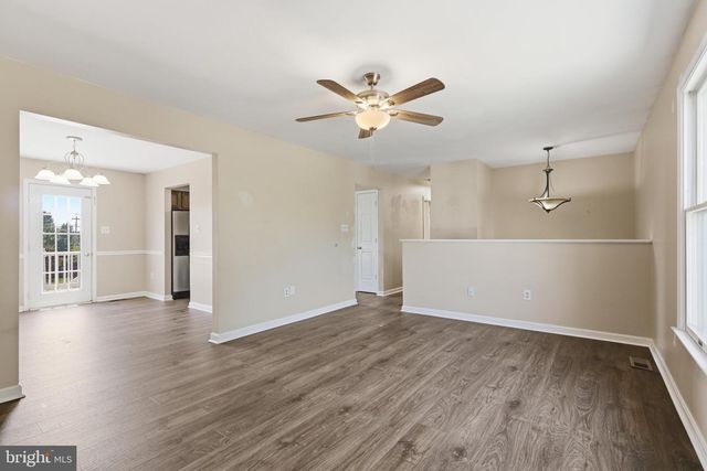 6391 WATERDALE CT, Bealeton, VA 22712