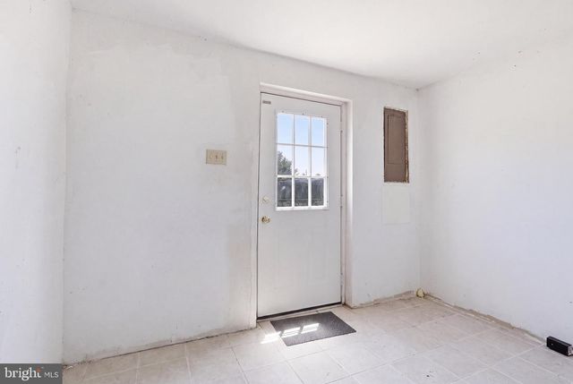 6391 WATERDALE CT, Bealeton, VA 22712