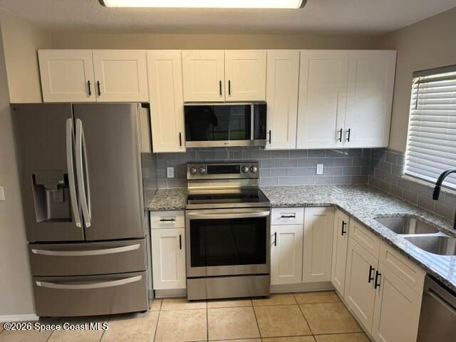 425 Tewksbury Lane NE, Palm Bay, FL 32907
