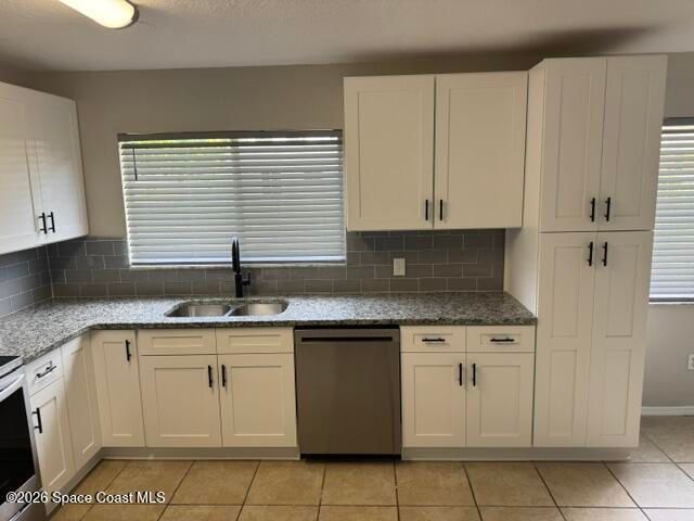 425 Tewksbury Lane NE, Palm Bay, FL 32907