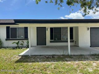 425 Tewksbury Lane NE, Palm Bay, FL 32907