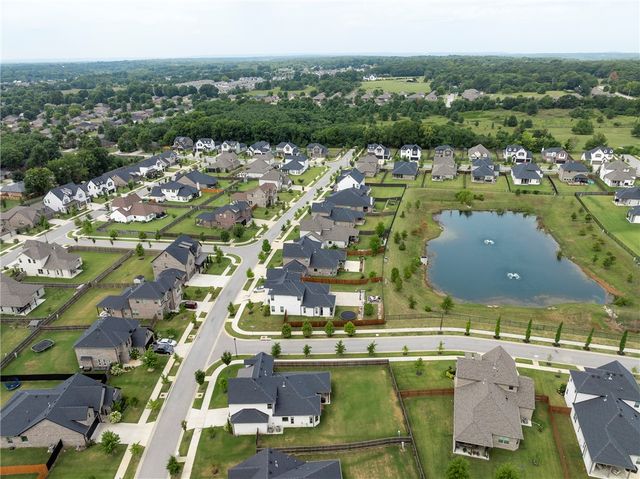 3792 W Violet Street, Fayetteville, AR 72704