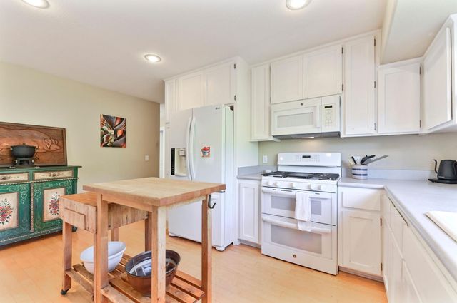 10621 Fleehart St, Amador City, CA 95601