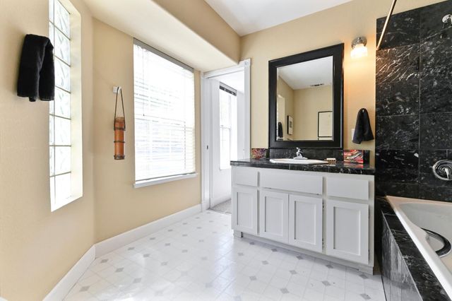 10621 Fleehart St, Amador City, CA 95601