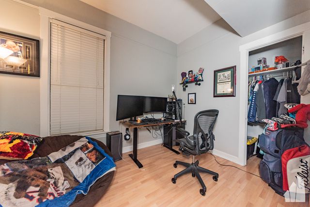 1456 W Irving Park Road 1, Chicago, IL 60613