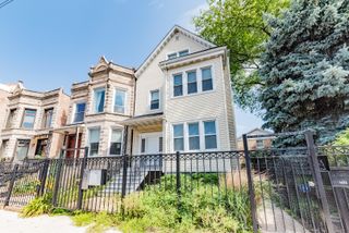 1456 W Irving Park Road 1, Chicago, IL 60613