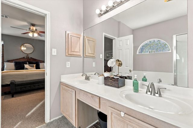 7800 Swan Park Drive, Denton, TX 76210