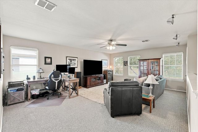 7800 Swan Park Drive, Denton, TX 76210