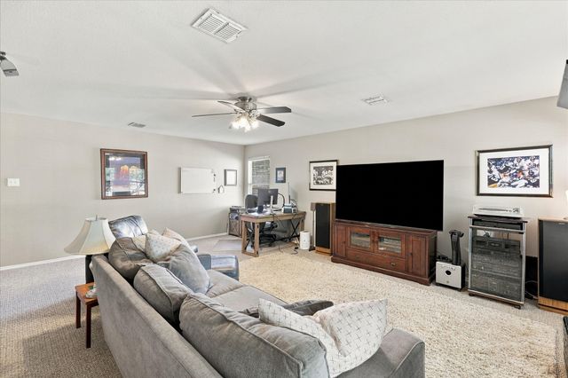 7800 Swan Park Drive, Denton, TX 76210