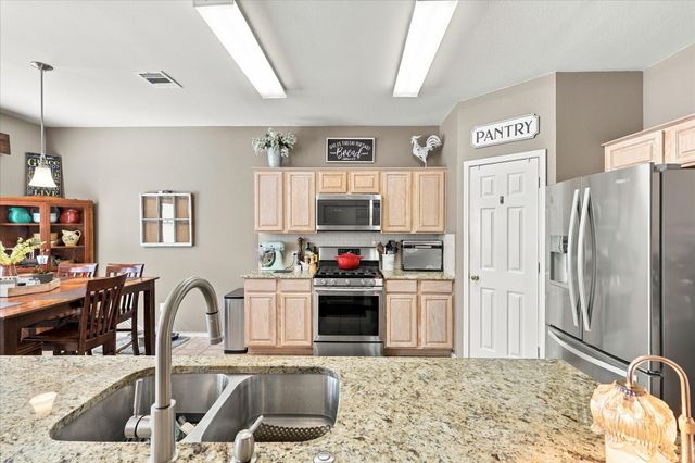 7800 Swan Park Drive, Denton, TX 76210