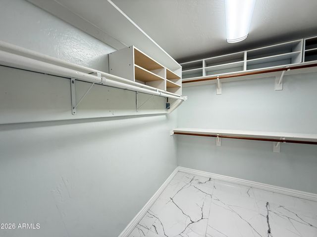 18220 N 45th Street, Phoenix, AZ 85032