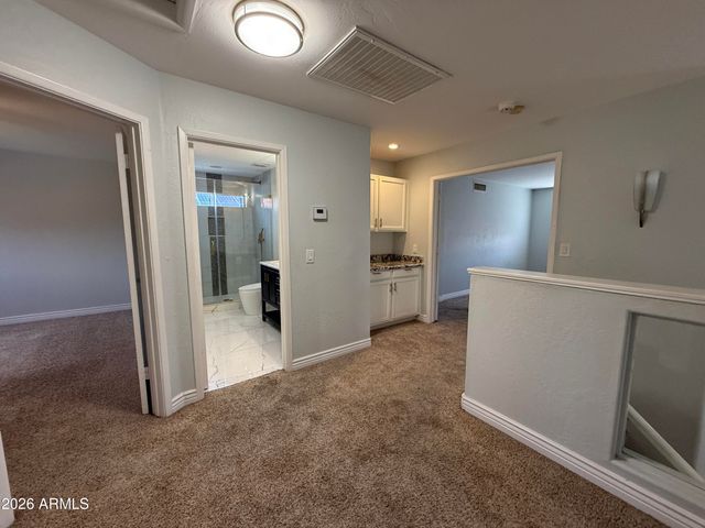 18220 N 45th Street, Phoenix, AZ 85032