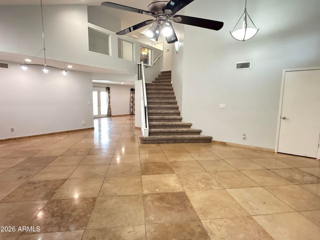 18220 N 45th Street, Phoenix, AZ 85032