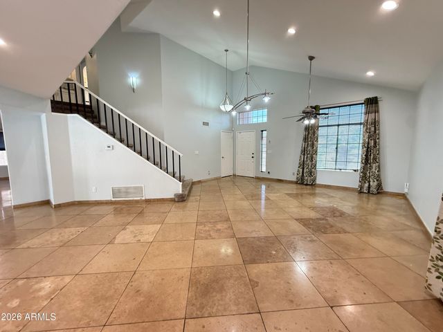 18220 N 45th Street, Phoenix, AZ 85032
