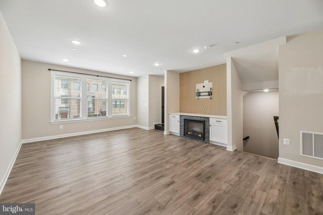 7202 MOUNTAINEER DR, Alexandria, VA 22306