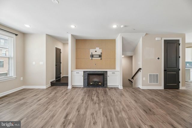 7202 MOUNTAINEER DR, Alexandria, VA 22306