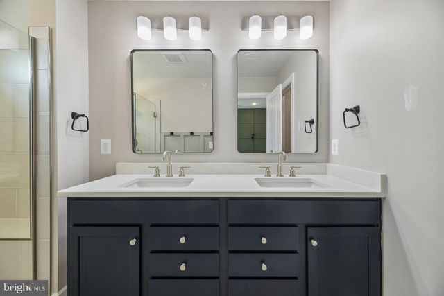 7202 MOUNTAINEER DR, Alexandria, VA 22306