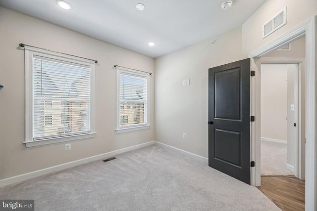 7202 MOUNTAINEER DR, Alexandria, VA 22306