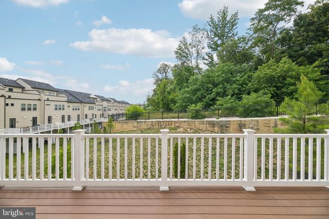 7202 MOUNTAINEER DR, Alexandria, VA 22306