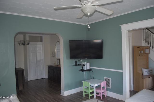 223 4th Street, Scotia, NY 12302