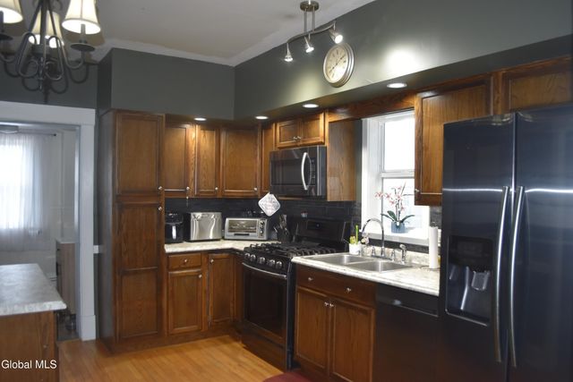 223 4th Street, Scotia, NY 12302