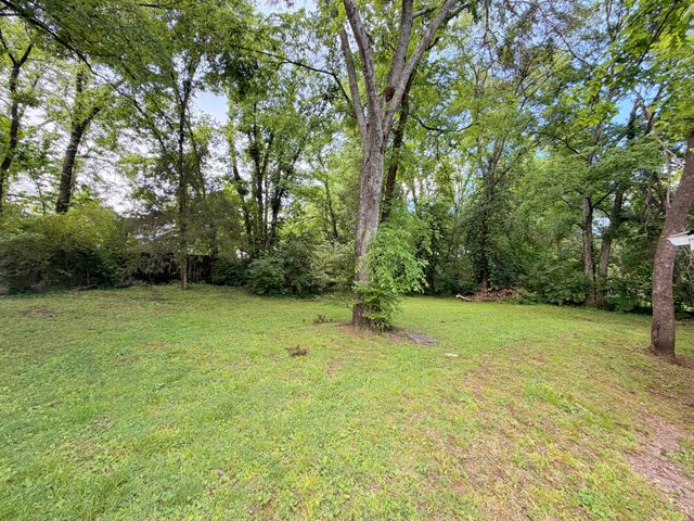 1526 Ocoee Trl, Madison, TN 37115