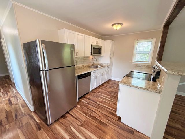 1526 Ocoee Trl, Madison, TN 37115