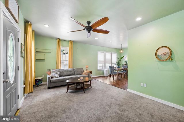5131 CONCORD, Aston, PA 19014