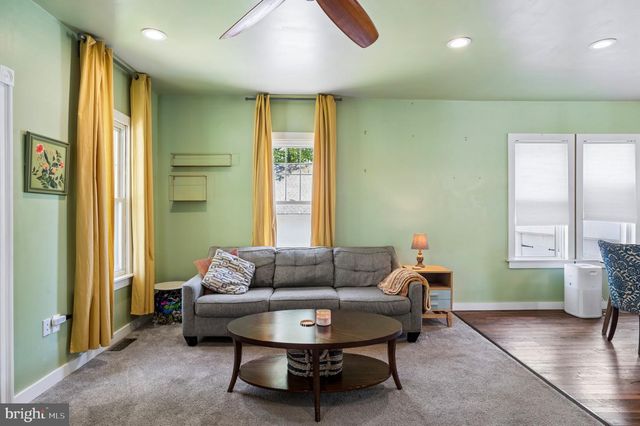 5131 CONCORD, Aston, PA 19014