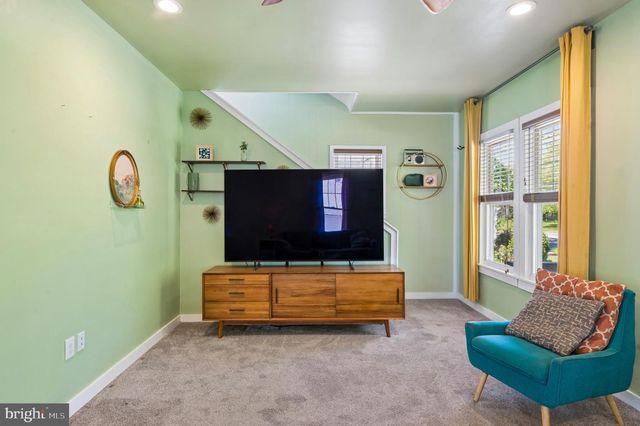 5131 CONCORD, Aston, PA 19014