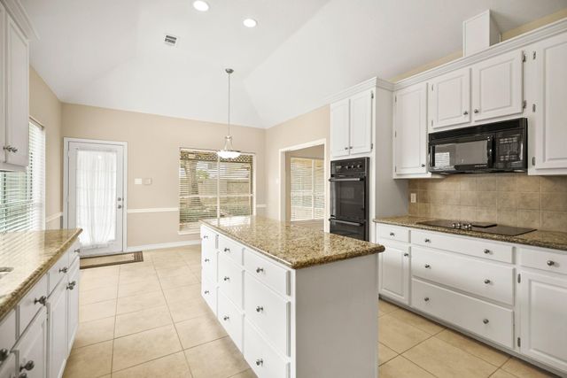 1438 Crescent Green Drive, Houston, TX 77094