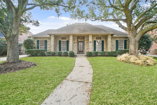 1438 Crescent Green Drive, Houston, TX 77094