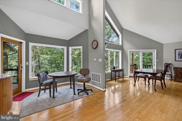 118 KING RD, Green Lane, PA 18054