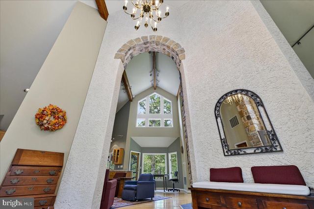 118 KING RD, Green Lane, PA 18054