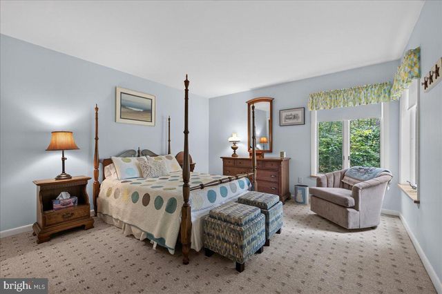 118 KING RD, Green Lane, PA 18054