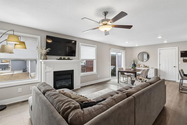 2508 SE Integra Avenue, West Des Moines, IA 50265